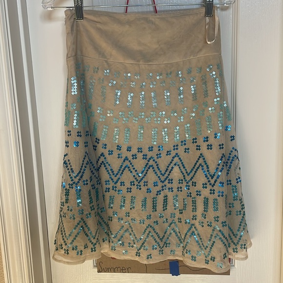 Arden b. Sequin skirt size XS - Picture 4 of 5